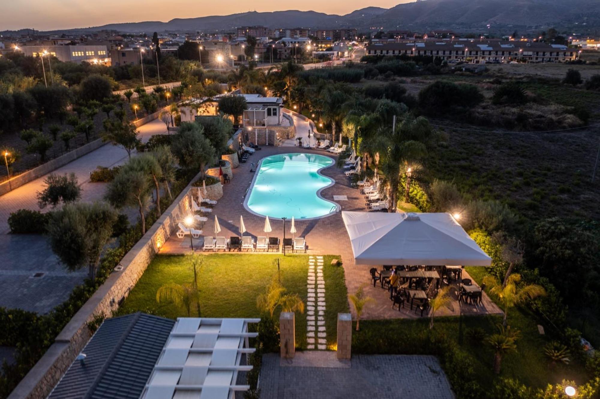 B&B Villa Eben Ezer Авола Екстериор снимка