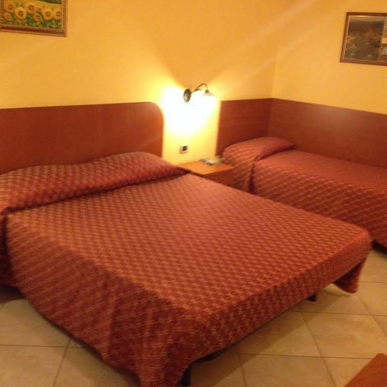 B&B Villa Eben Ezer Авола Екстериор снимка